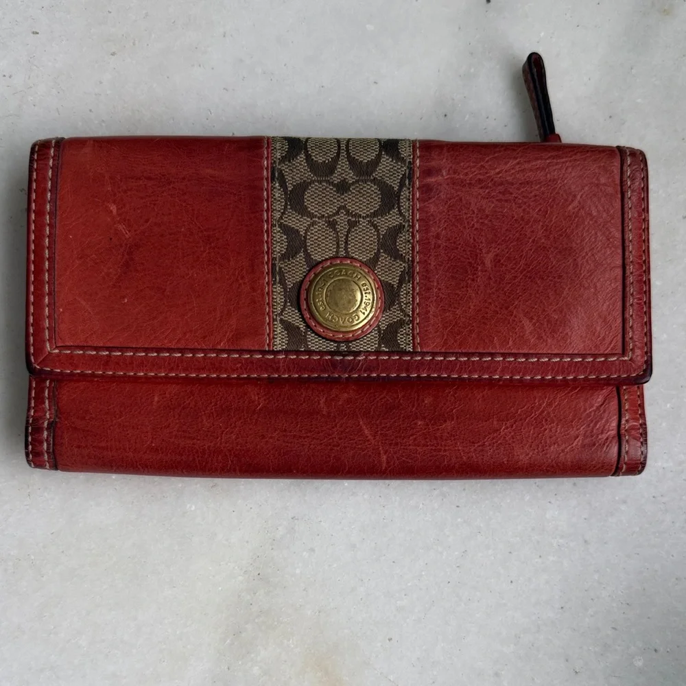 Vintage Coach Wallet - Picture 1 of 7